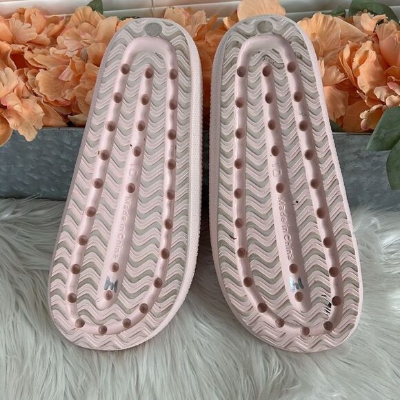 Bebe Malaga Pool Slides Sz 10 - Picture 6 of 6